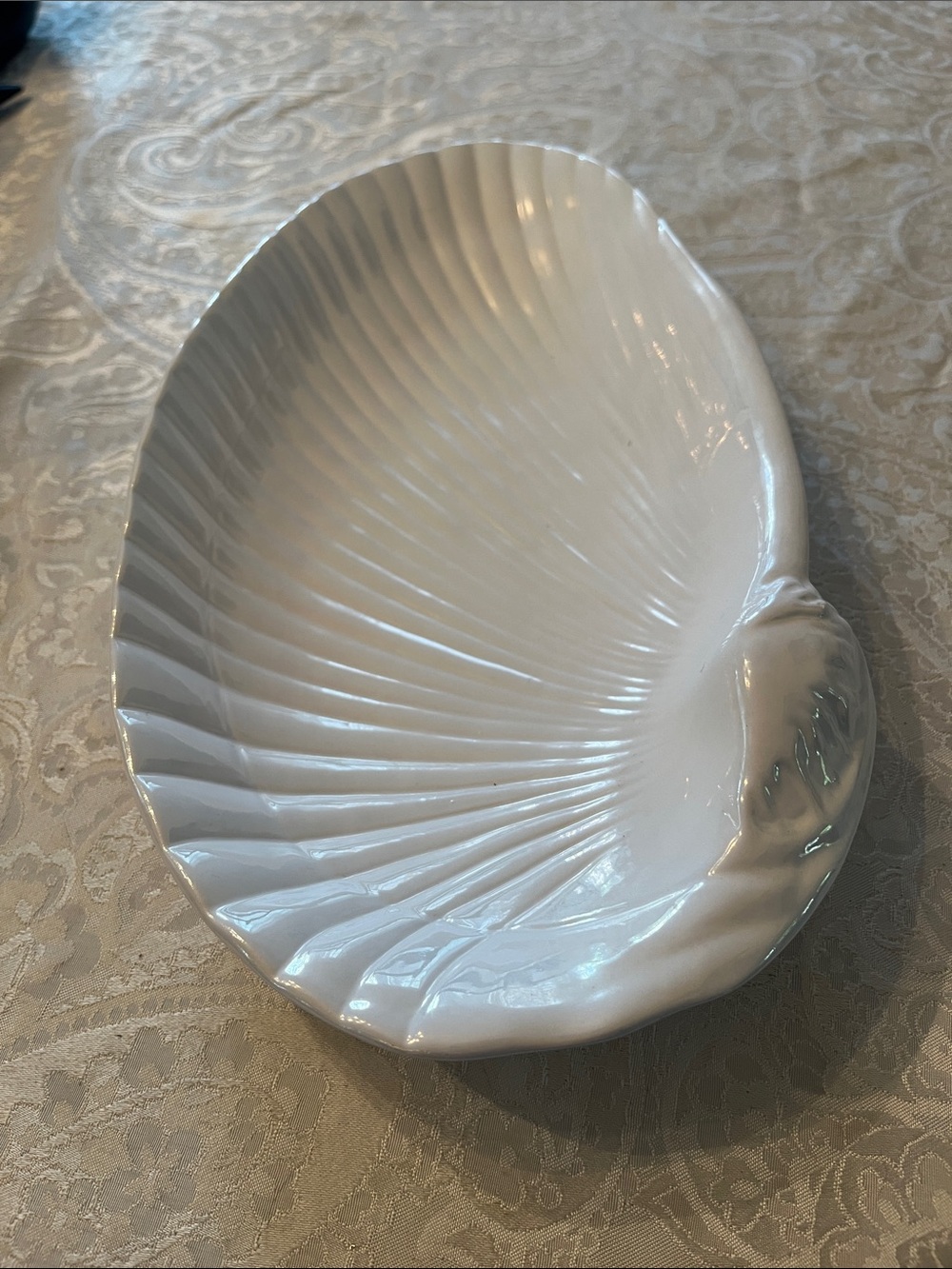 MMA Portugal White Shell-Shaped Ceramic Serving Platter